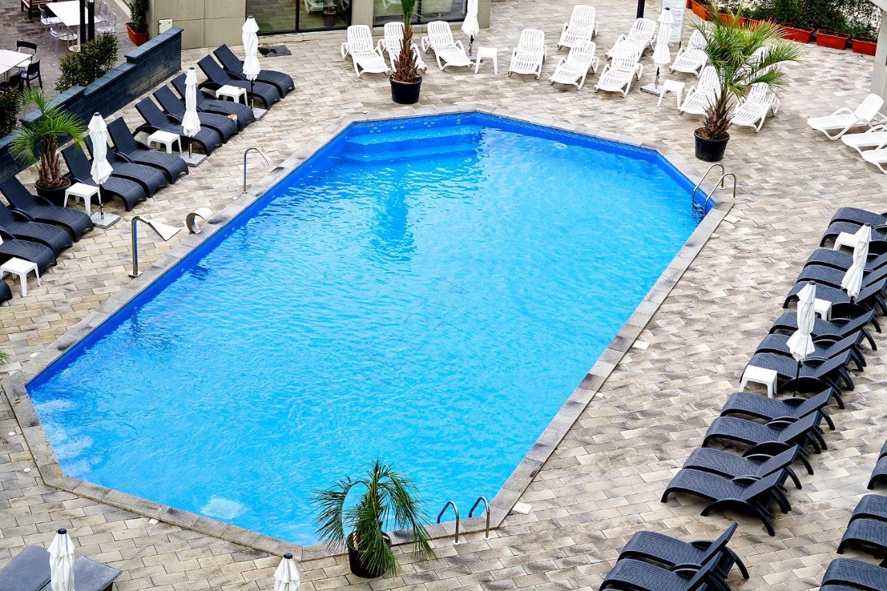 Sonnenstrand Apartment ALEZZI Spa n Pool beach resort Mamaia Exterior foto
