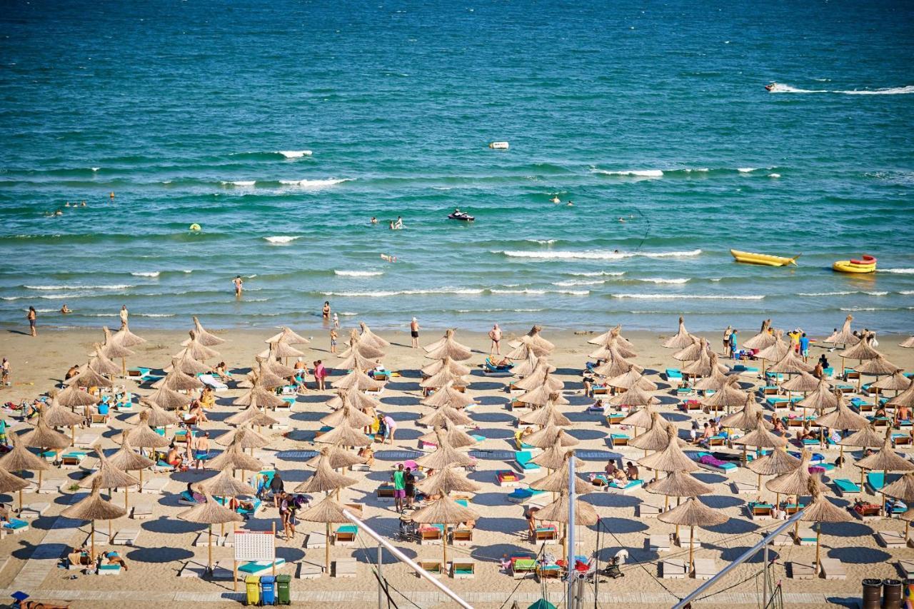 Sonnenstrand Apartment ALEZZI Spa n Pool beach resort Mamaia Exterior foto