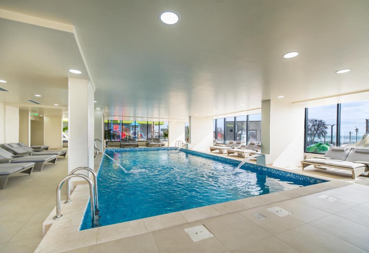 Sonnenstrand Apartment ALEZZI Spa n Pool beach resort Mamaia Exterior foto
